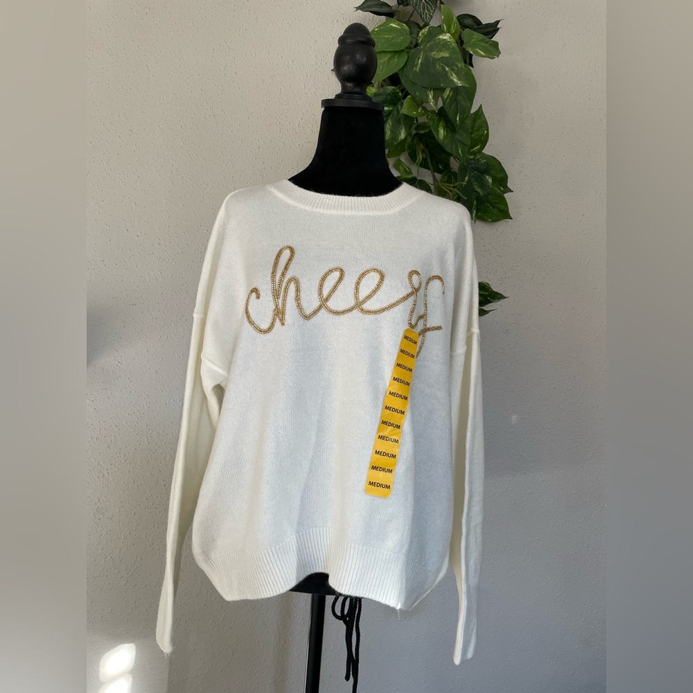 Vince Camuto Cream elegante Sweater with Gold Cheer Design size M - Picture 2 of 9
